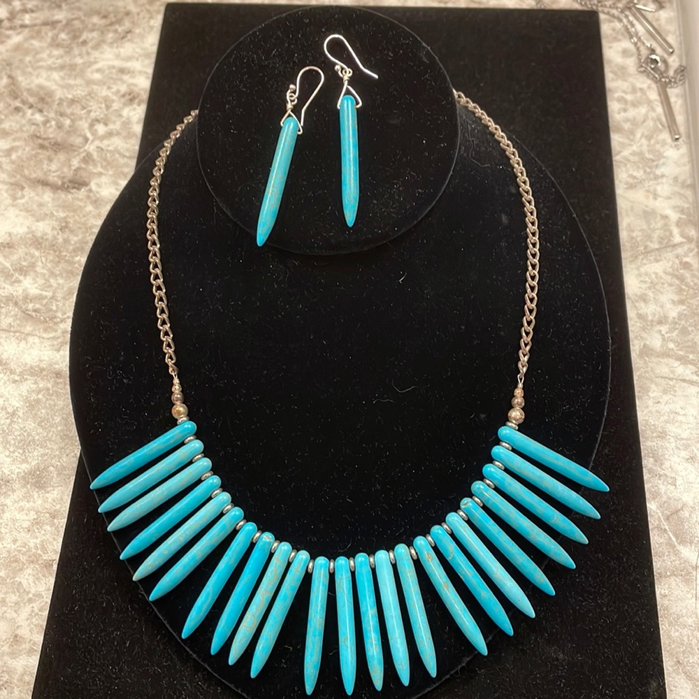Turquoise dagger necklace and earrings set.